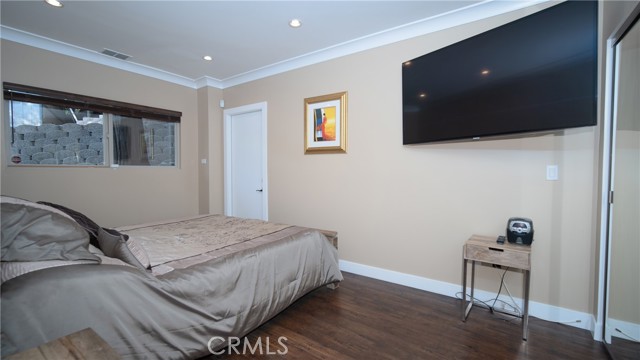 MLS #CV25163216 image #14