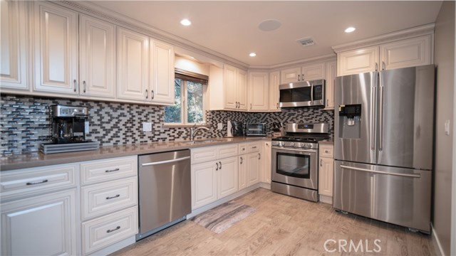 MLS #CV25163216 image #9