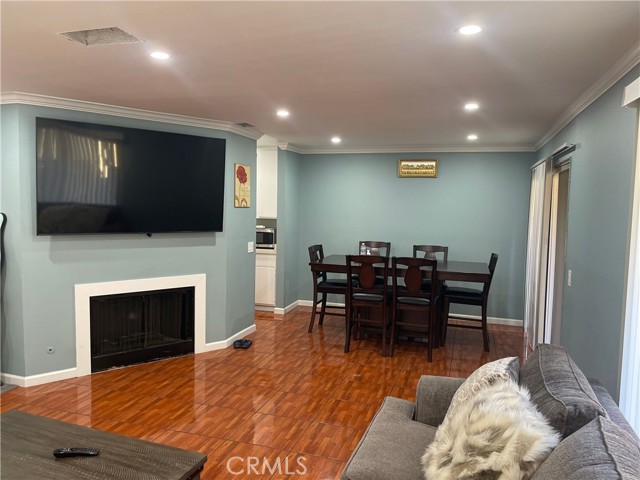 MLS #CV25165919 image #2