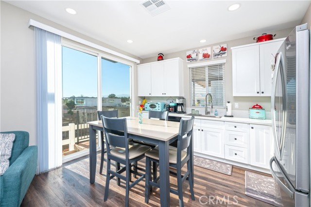 MLS #CV25165946 image #11