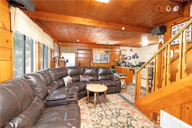 MLS #CV25170778 image #9