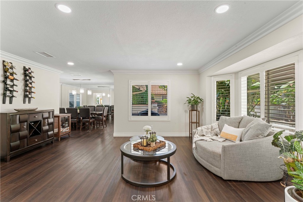 MLS #CV25171009 image #12