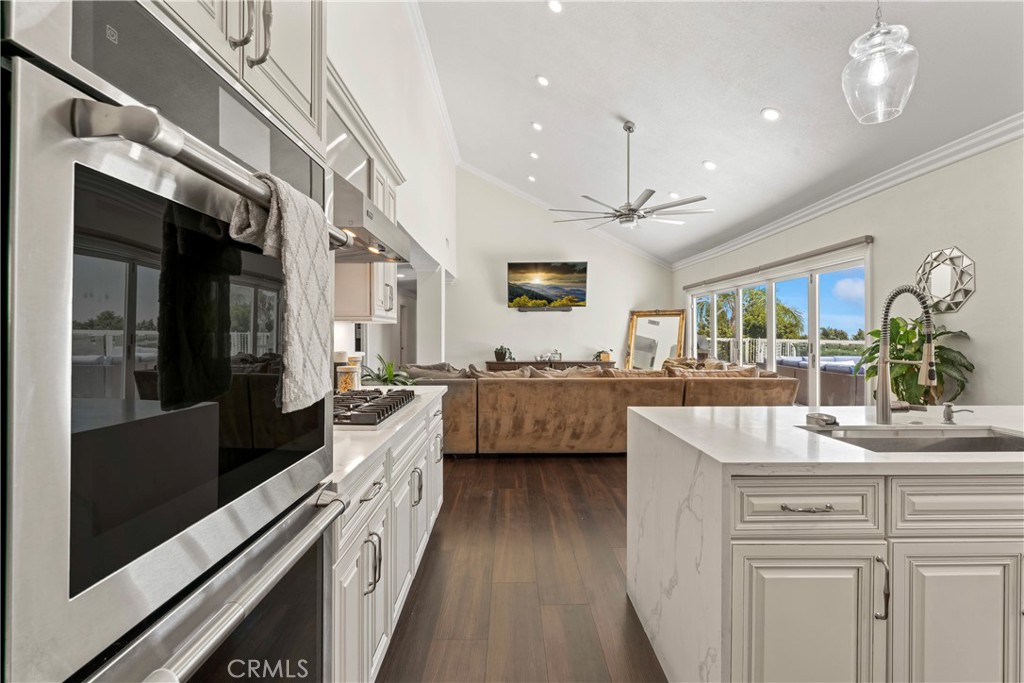 MLS #CV25171009 image #16