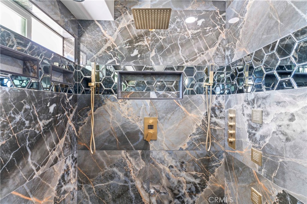 MLS #CV25171009 image #40