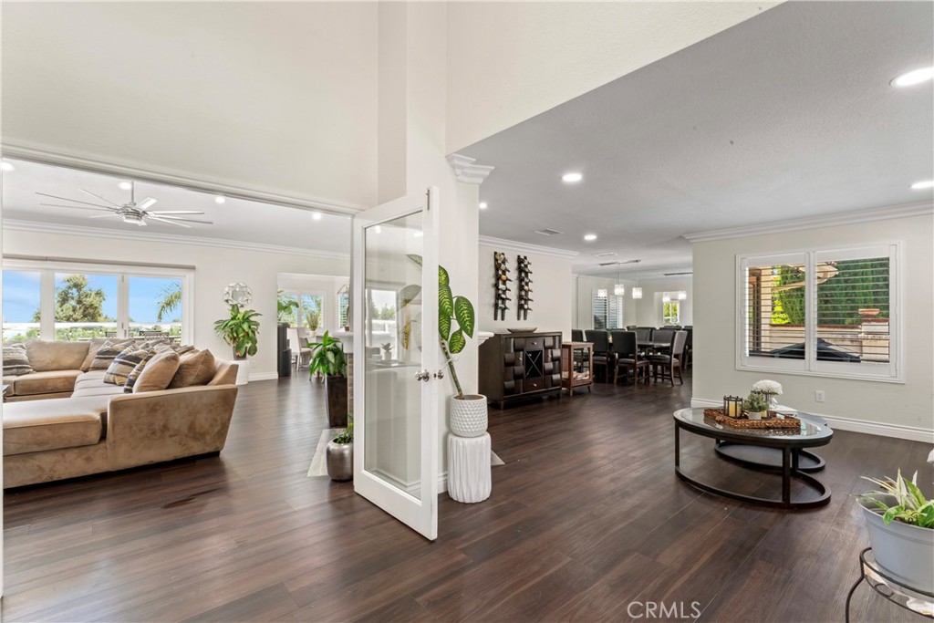 MLS #CV25171009 image #9