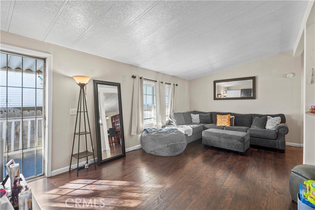 MLS #CV25171224 image #11