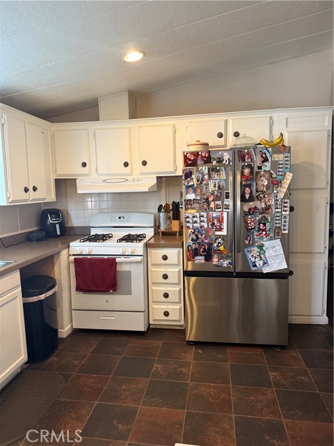 MLS #CV25171224 image #2