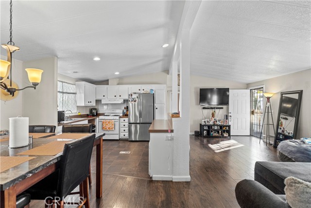 MLS #CV25171224 image #27