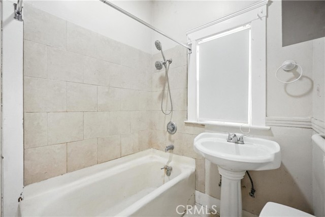 MLS #CV25171781 image #13