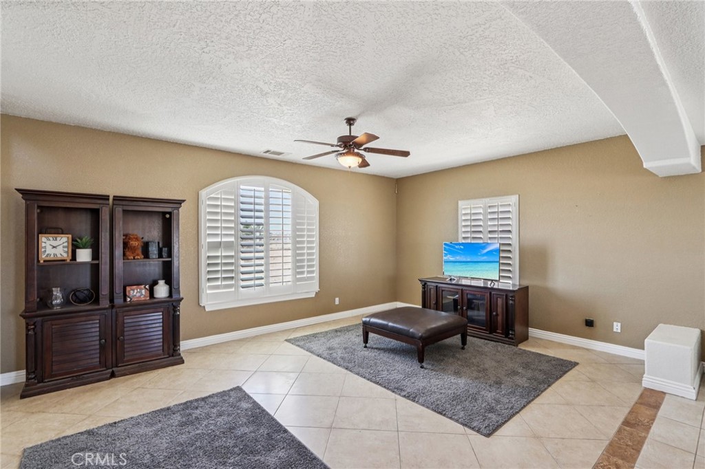 MLS #CV25172495 image #20