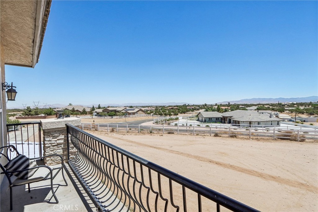 MLS #CV25172495 image #5