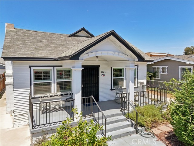 MLS #CV25172829 image #1