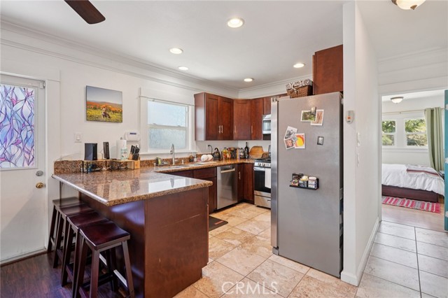 MLS #CV25172829 image #8