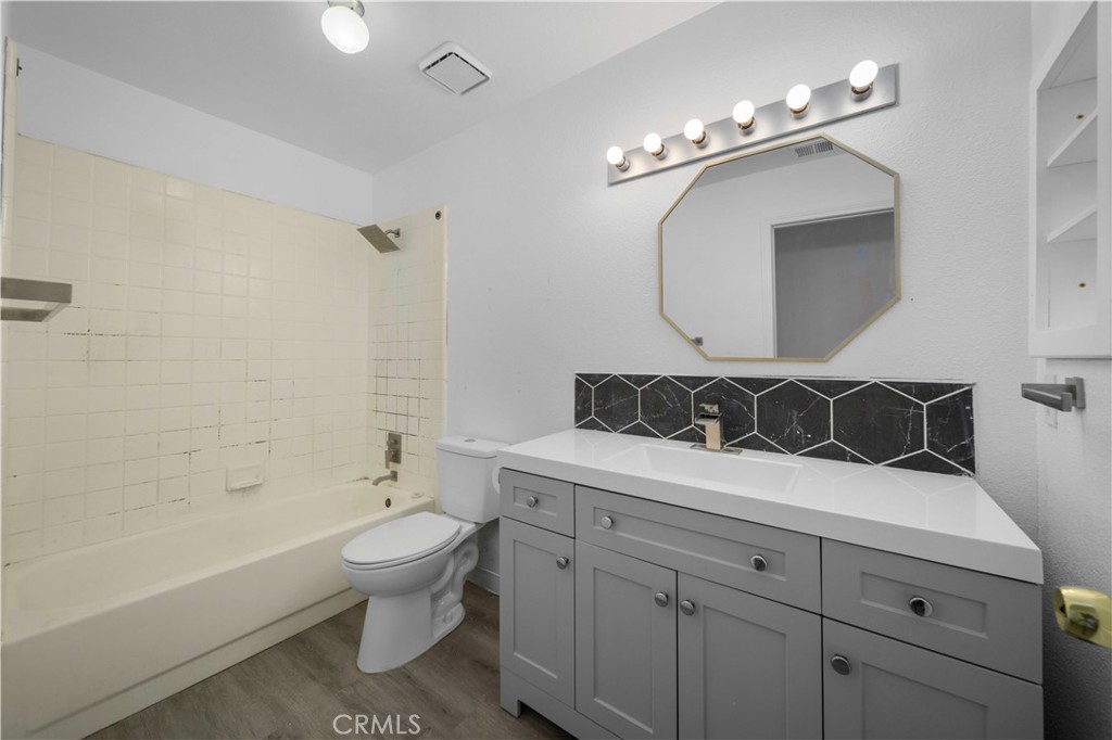 MLS #CV25173388 image #8