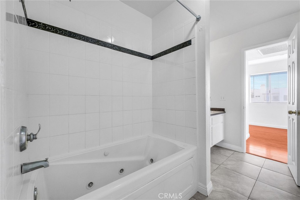 MLS #CV25173505 image #31