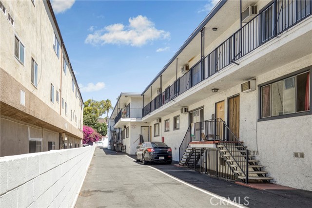 MLS #CV25174783 image #5