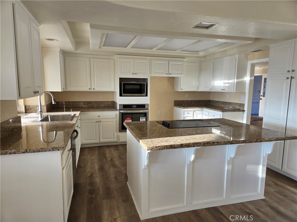 MLS #CV25177501 image #8