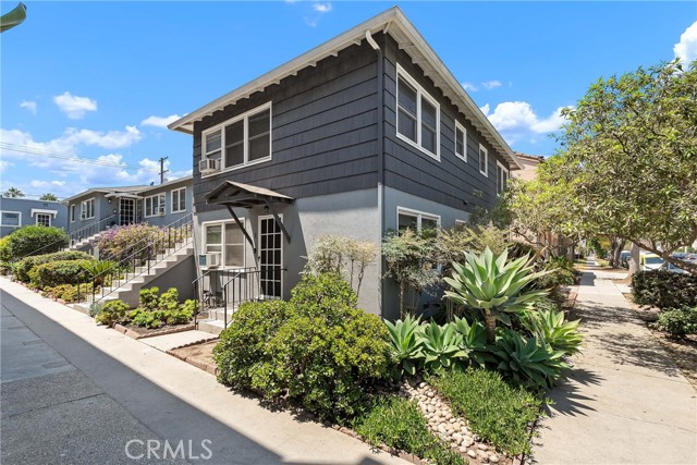 MLS #CV25181025 image #1