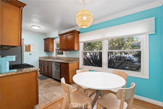 MLS #CV25181025 image #9