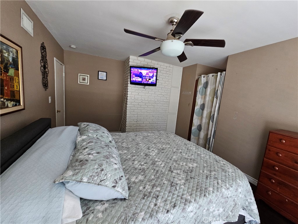 MLS #CV25181193 image #15