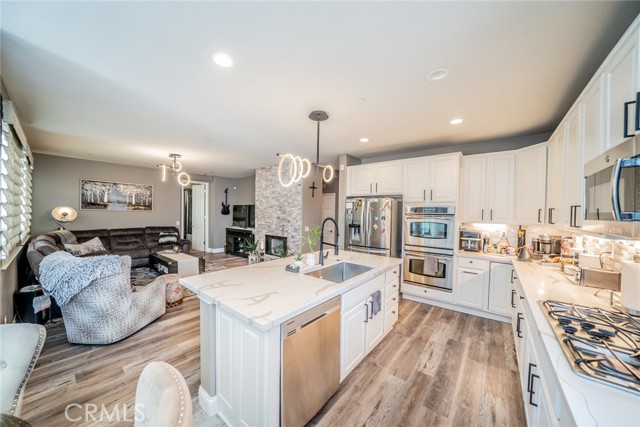 MLS #CV25181316 image #17