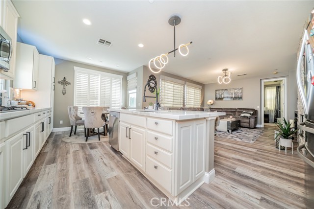 MLS #CV25181316 image #18