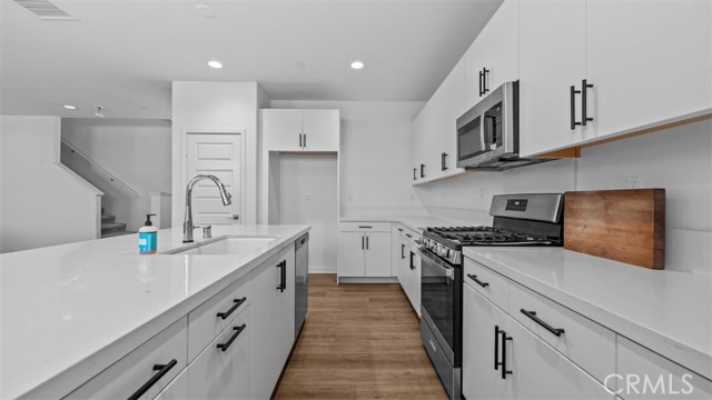 MLS #CV25181749 image #3