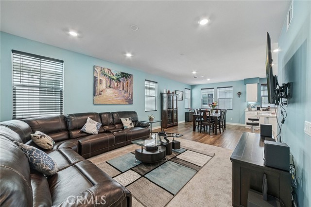 MLS #CV25181867 image #9