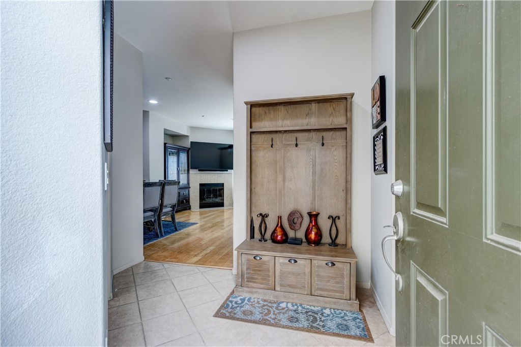 MLS #CV25183194 image #10