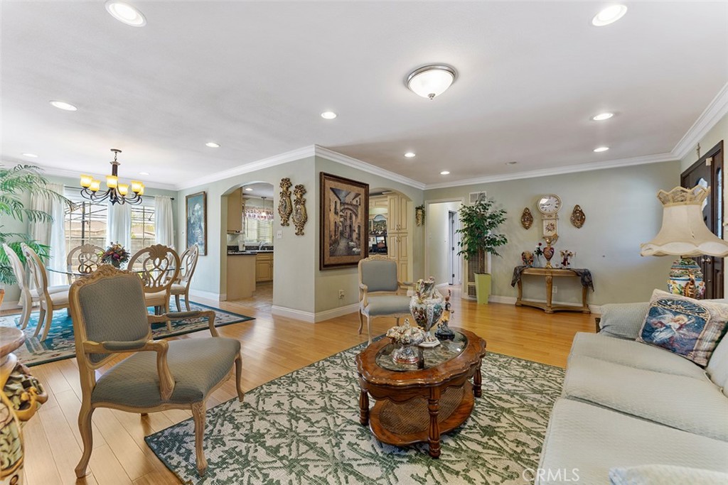 MLS #CV25185001 image #11