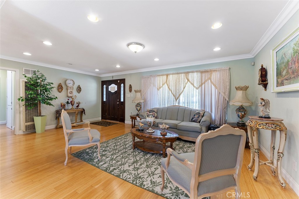 MLS #CV25185001 image #16