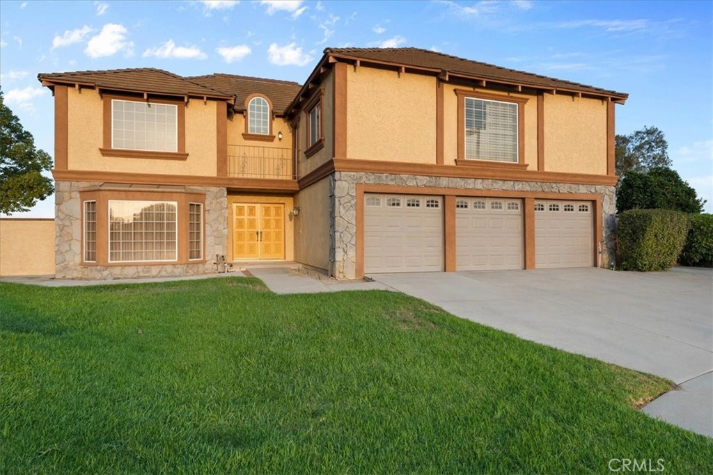 MLS #CV25185010 image #1