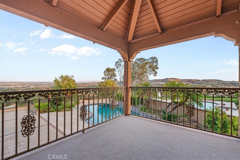 MLS #CV25185010 image #10