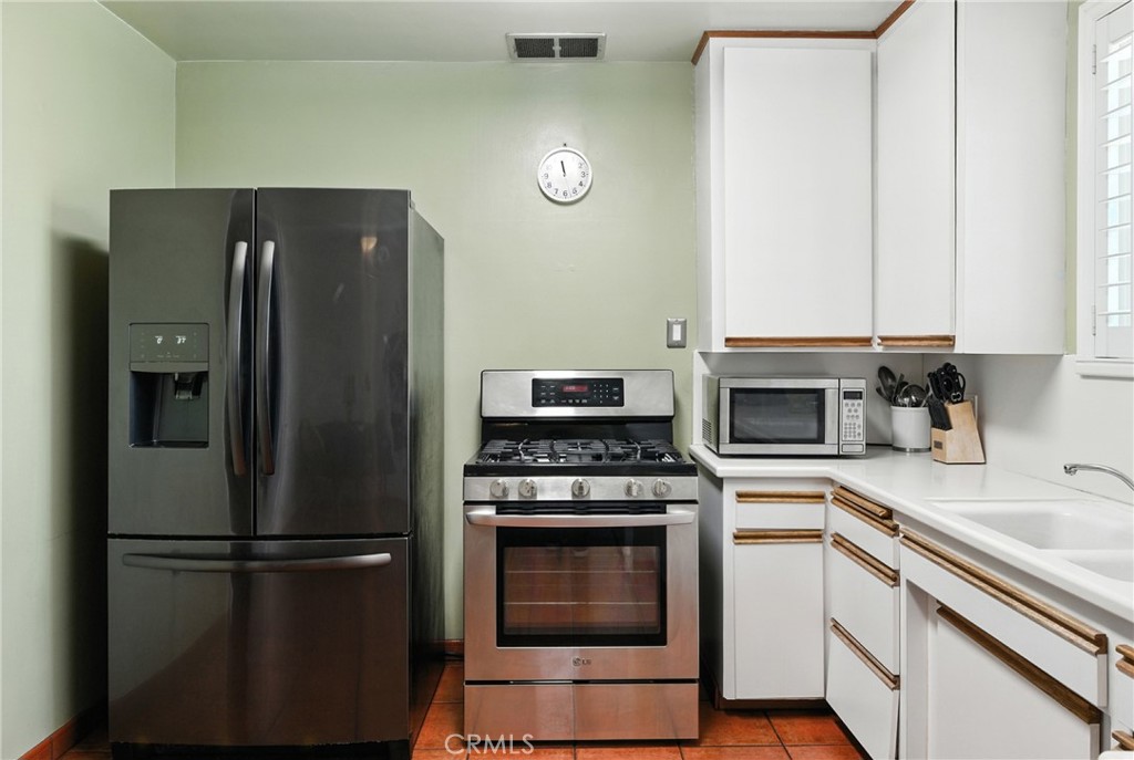 MLS #CV25185090 image #10