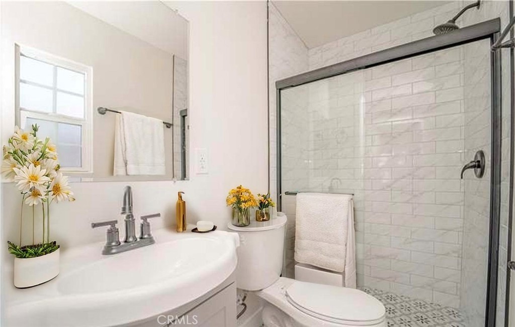 MLS #CV25187567 image #1