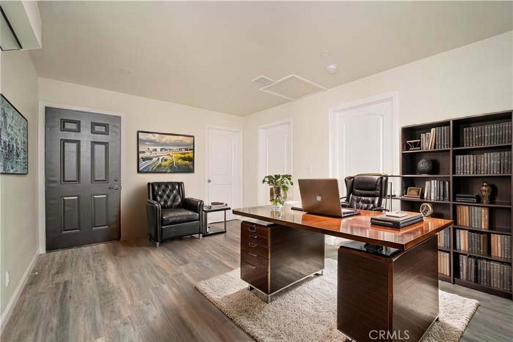 MLS #CV25187567 image #3