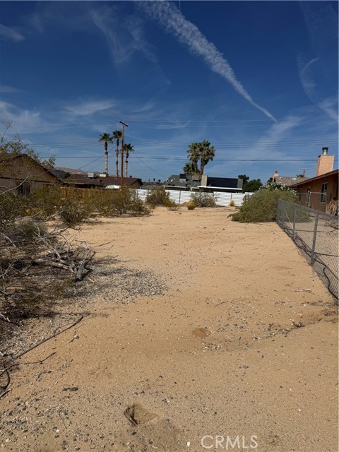 MLS #CV25188726 image #0