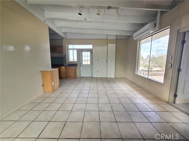 MLS #CV25189724 image #4