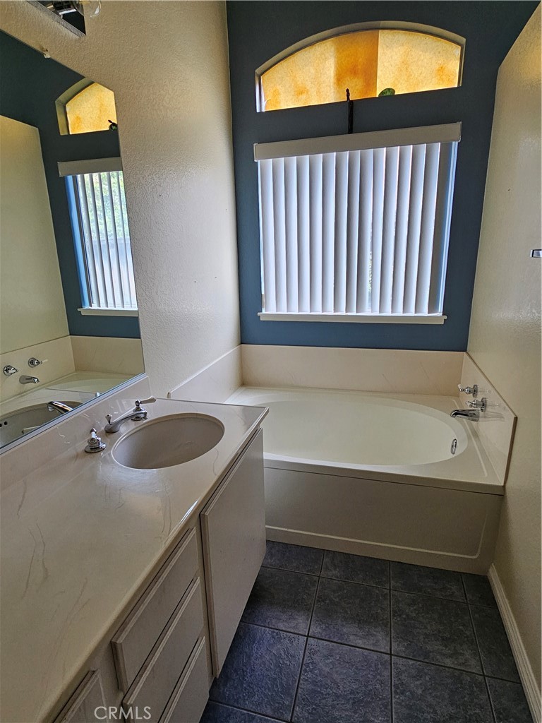 MLS #CV25191177 image #14