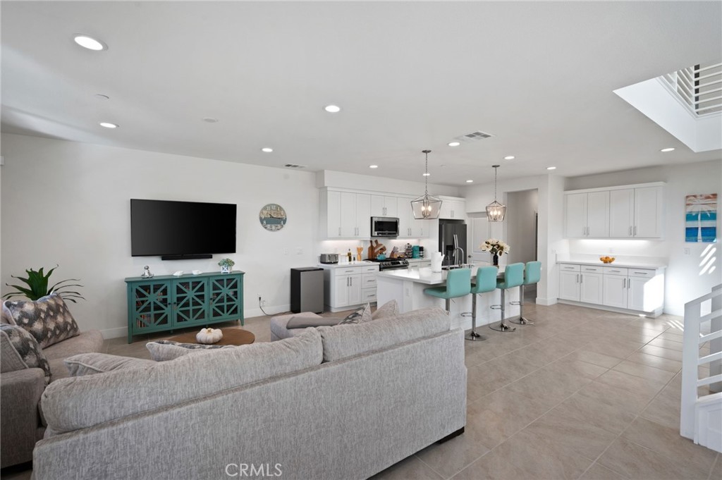 MLS #CV25192829 image #21