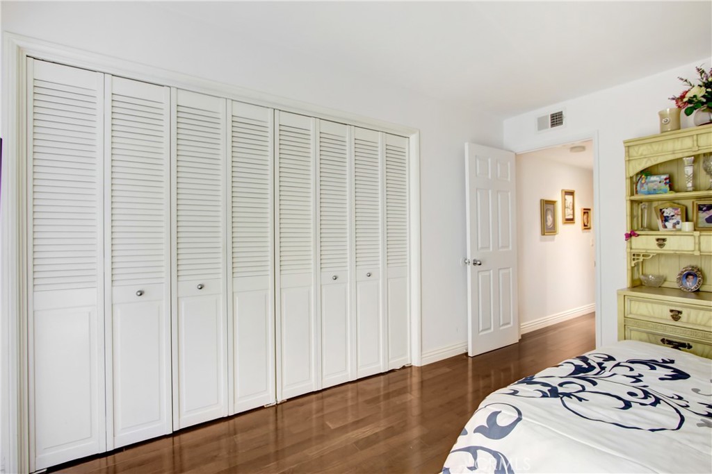 MLS #CV25194391 image #19