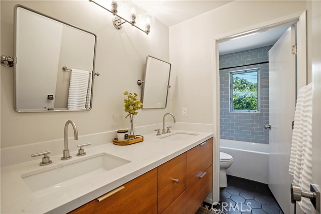 MLS #CV25194890 image #35