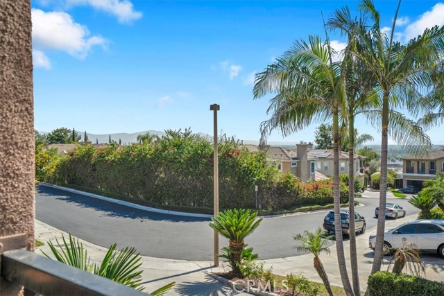 MLS #CV25196854 image #31