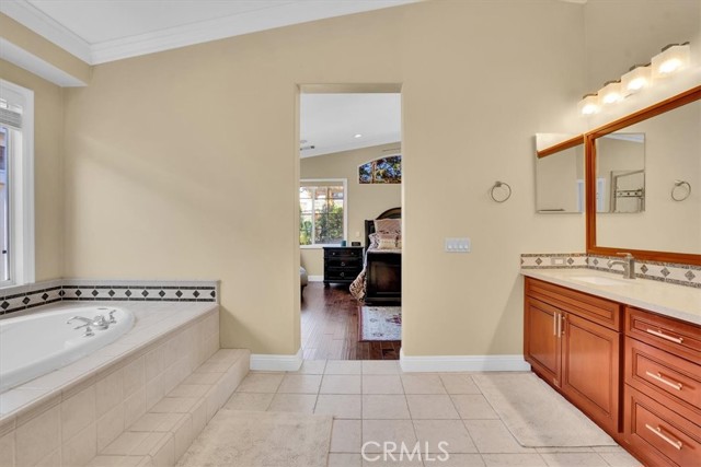 MLS #CV25196854 image #42