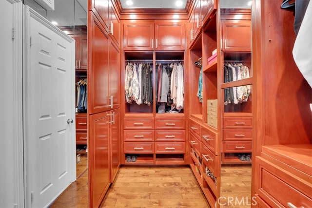 MLS #CV25196854 image #45