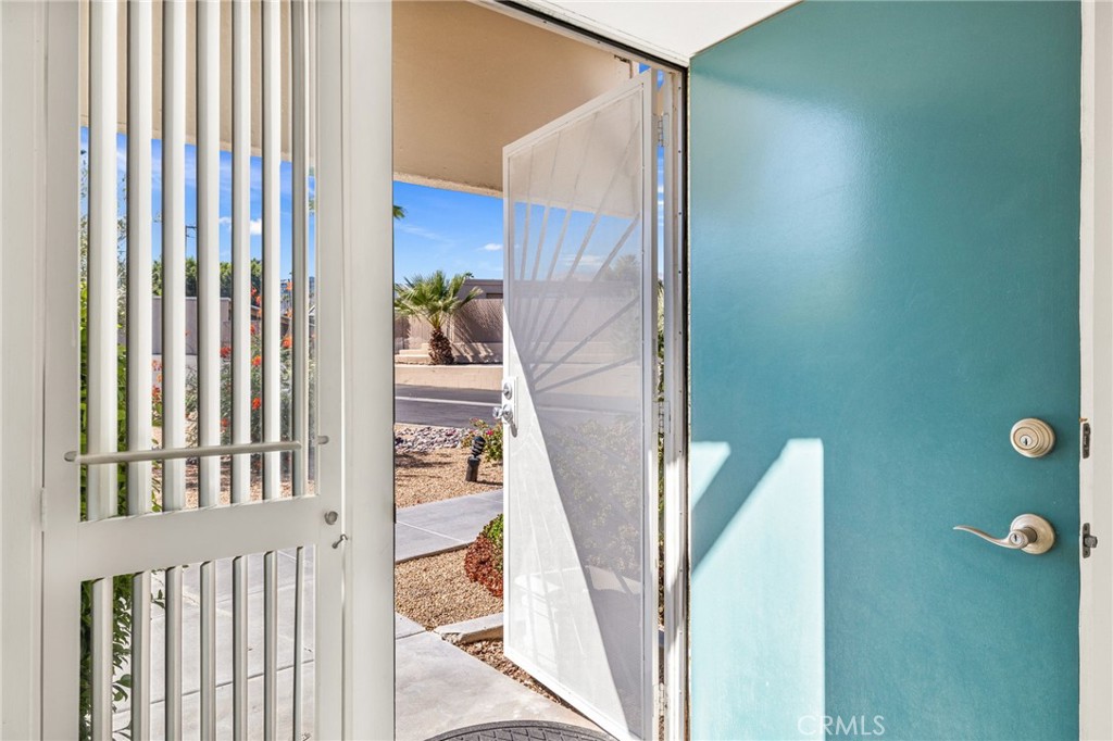 MLS #CV25197171 image #1