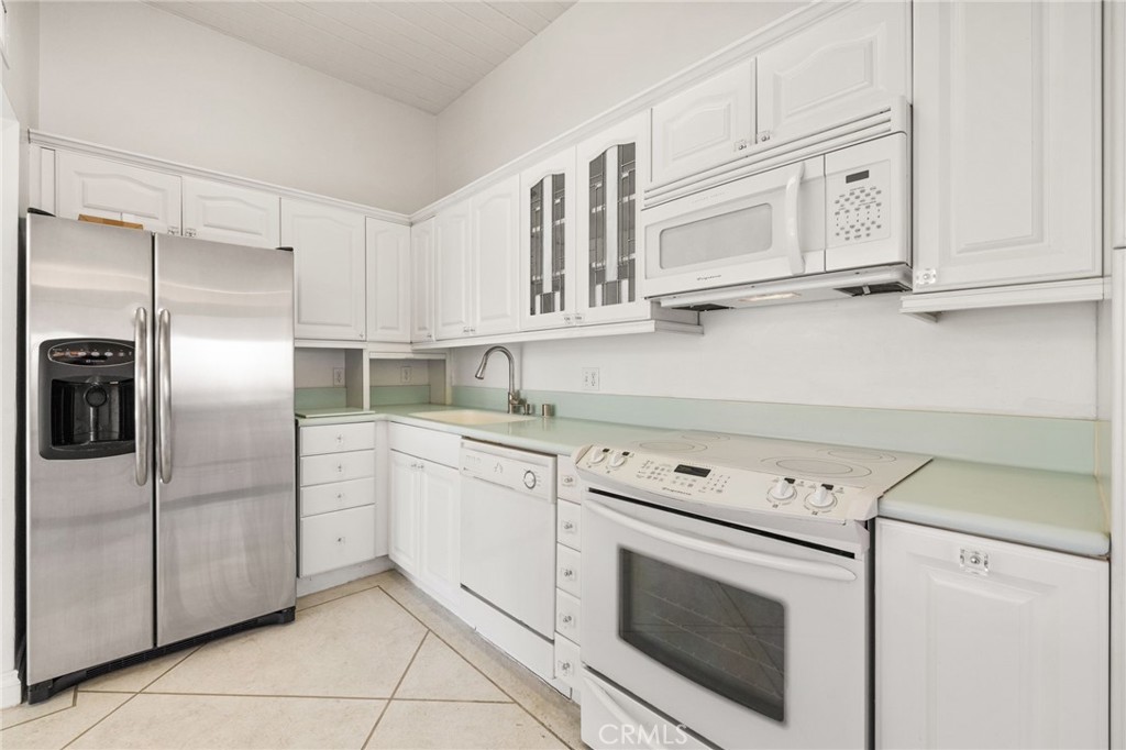 MLS #CV25197171 image #3