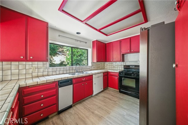 MLS #CV25197301 image #24