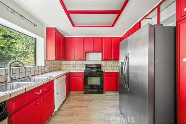 MLS #CV25197301 image #25