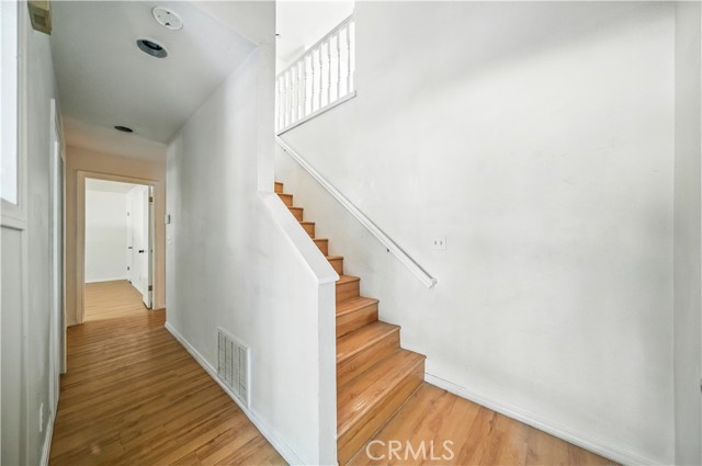 MLS #CV25197301 image #5